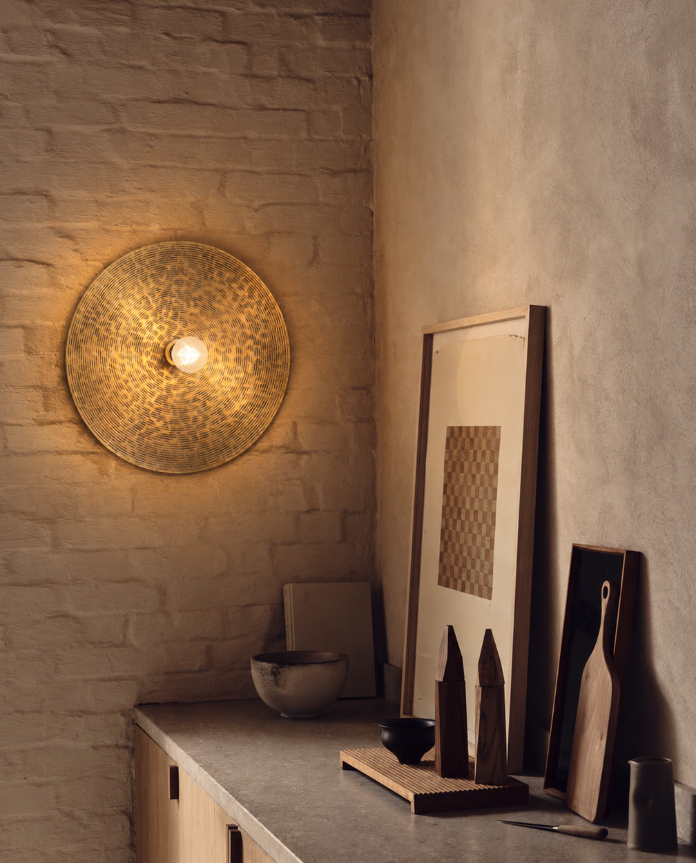 The Full Moon Wall Lamp, Brass, M — 2