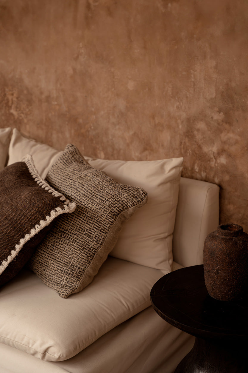 The Linen Grain Cushion Cover, Natural Black — 3