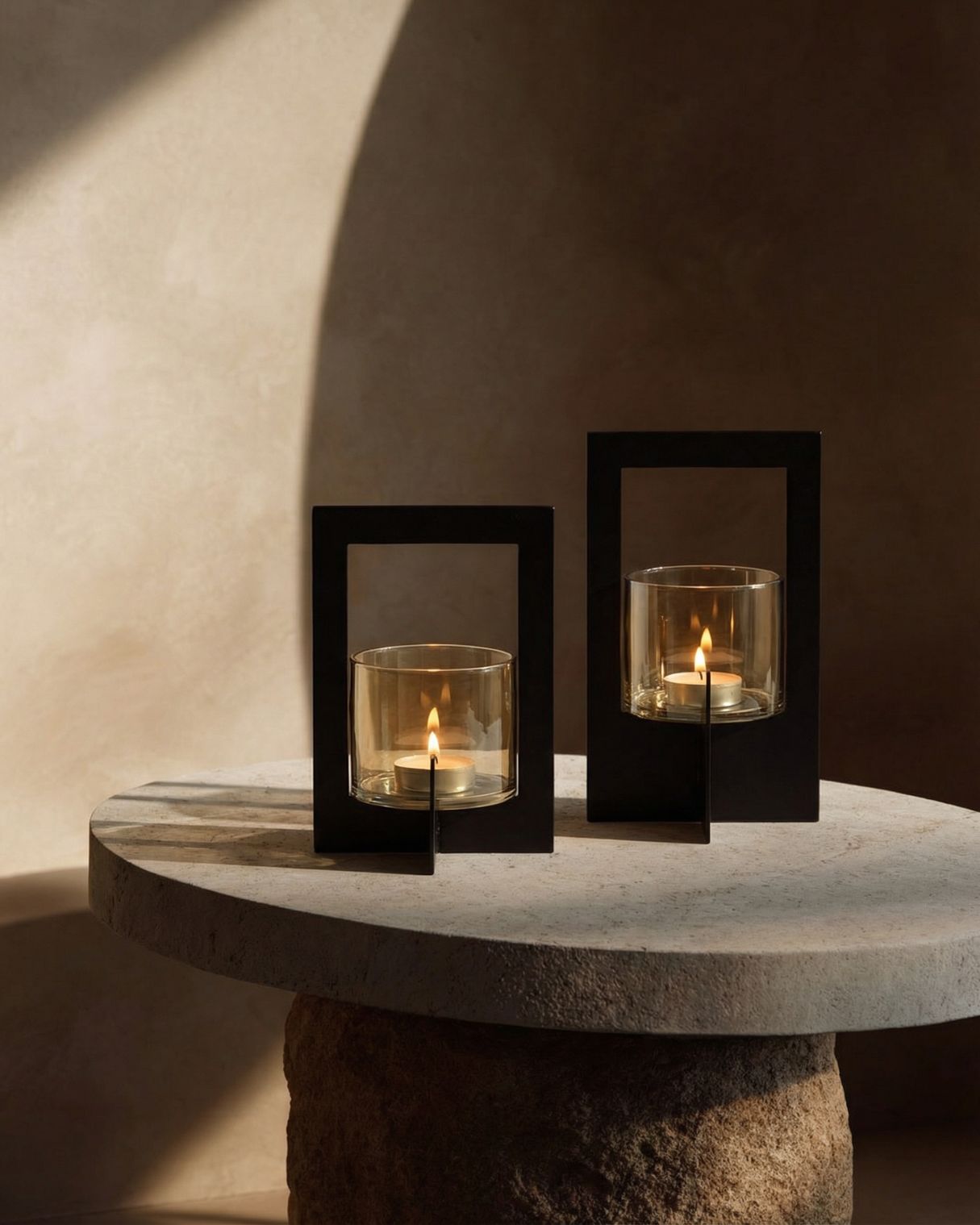 The Hurricane Framed Candle Holder, Black, M — 2