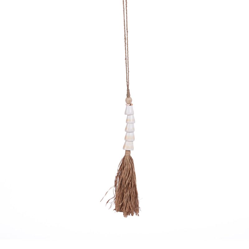 The Cone Shell Tassel, Natural White