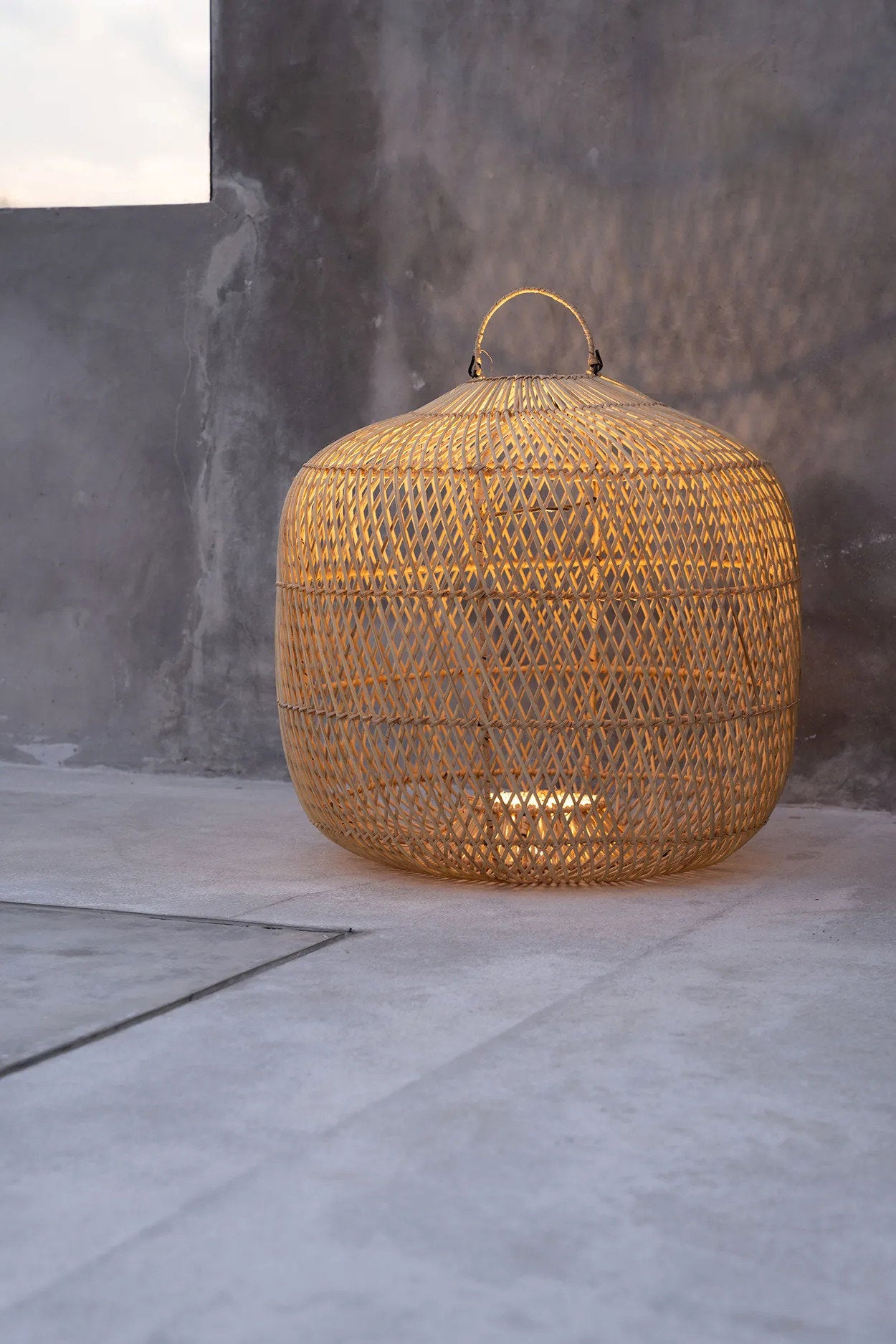 The Batu Bolong Pendant, Natural, M — 3