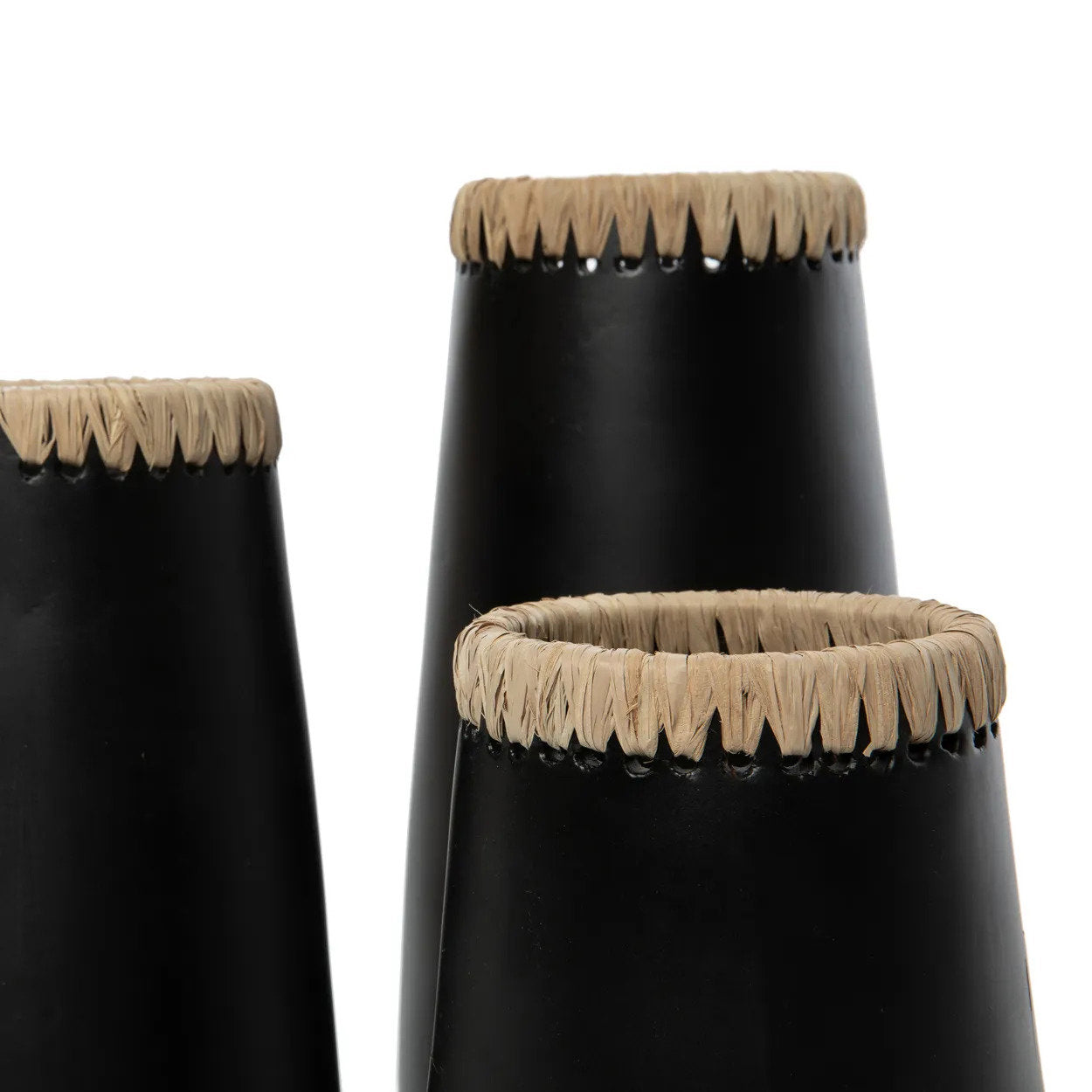 The Sneaky Vase, Black Natural, L — 5