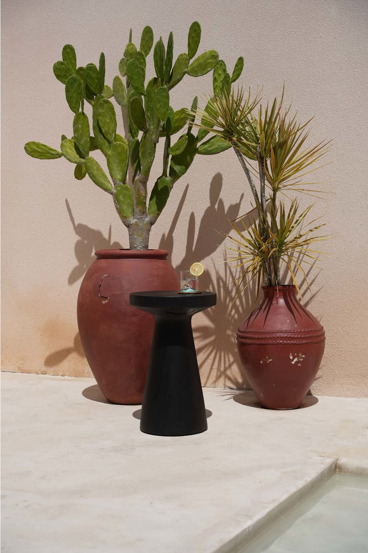 The Fiji Side Table, Black — 4