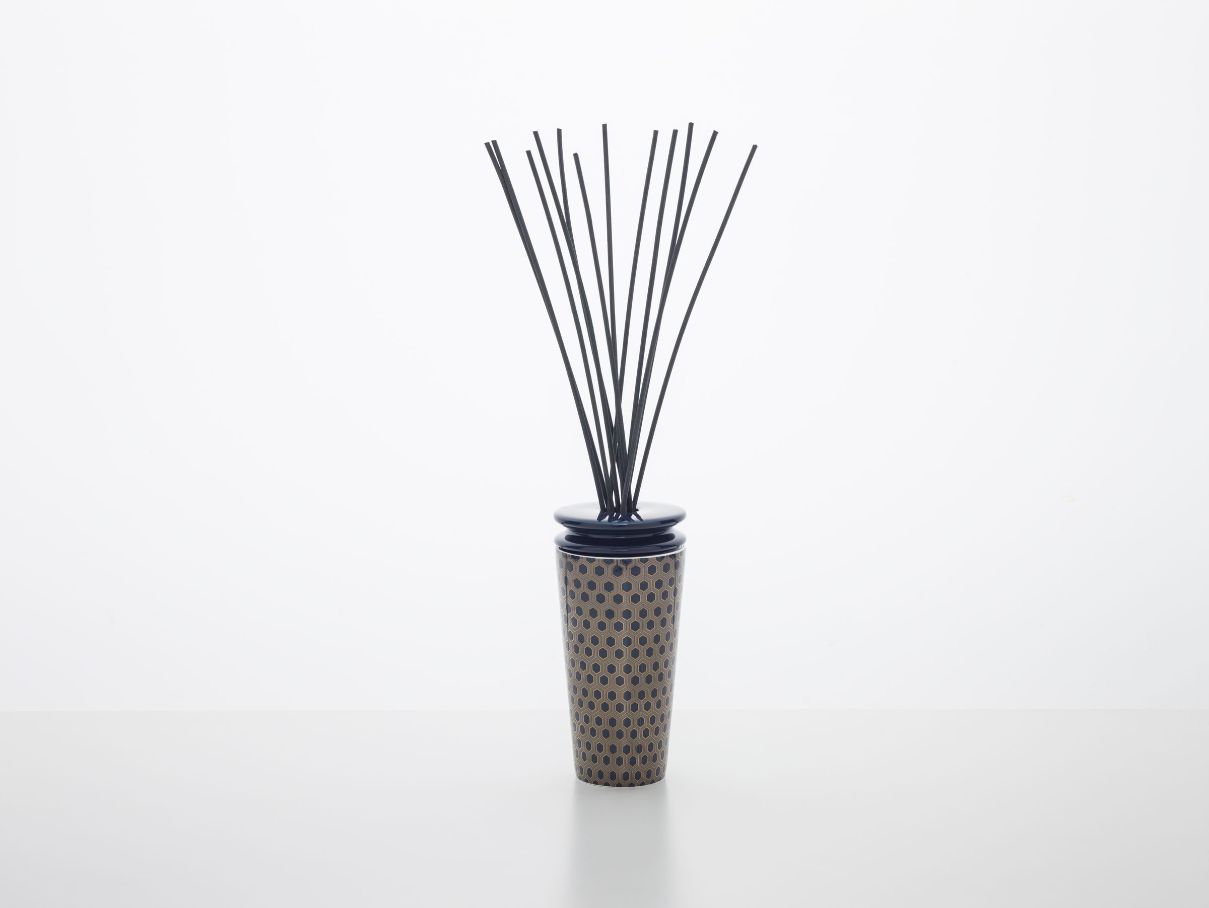 Ilum Cologne Retro Scent Diffuser, Small — 2