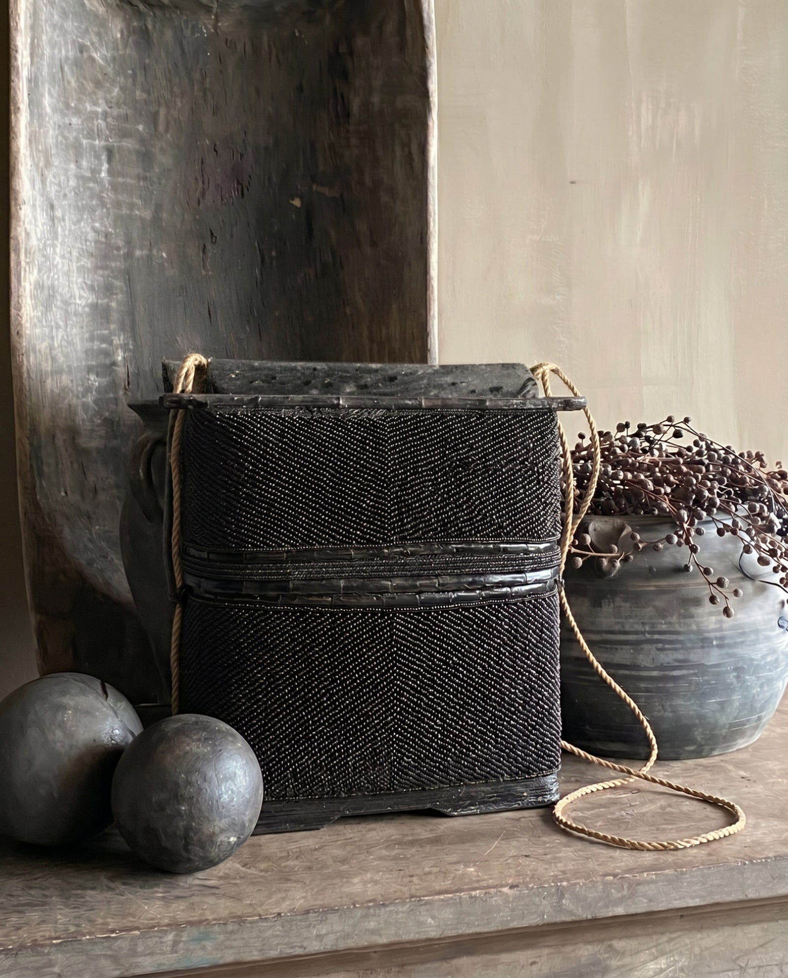The Beaded Treasure Box, Black — 7