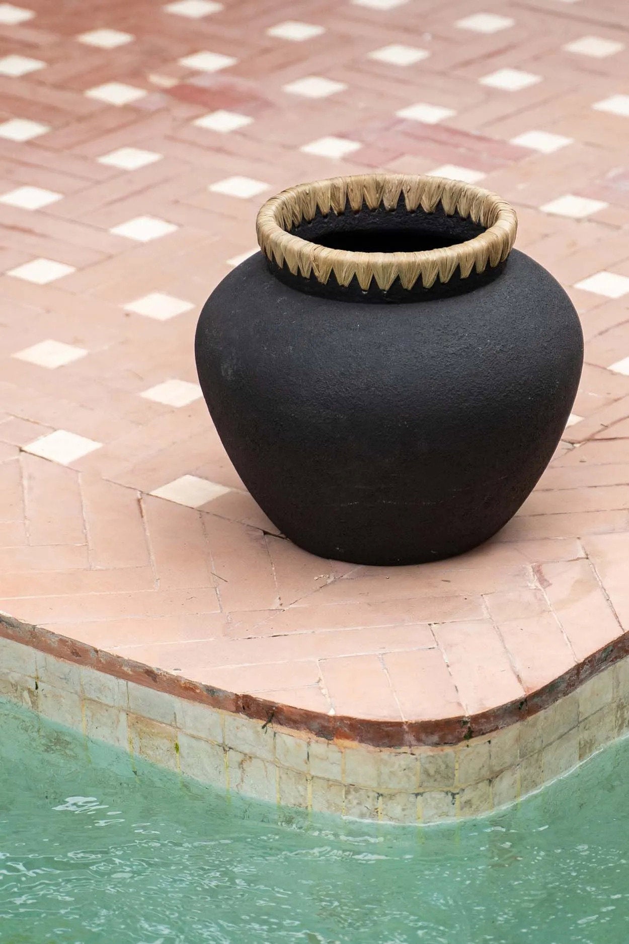 The Styly Vase, Black Natural, L — 3