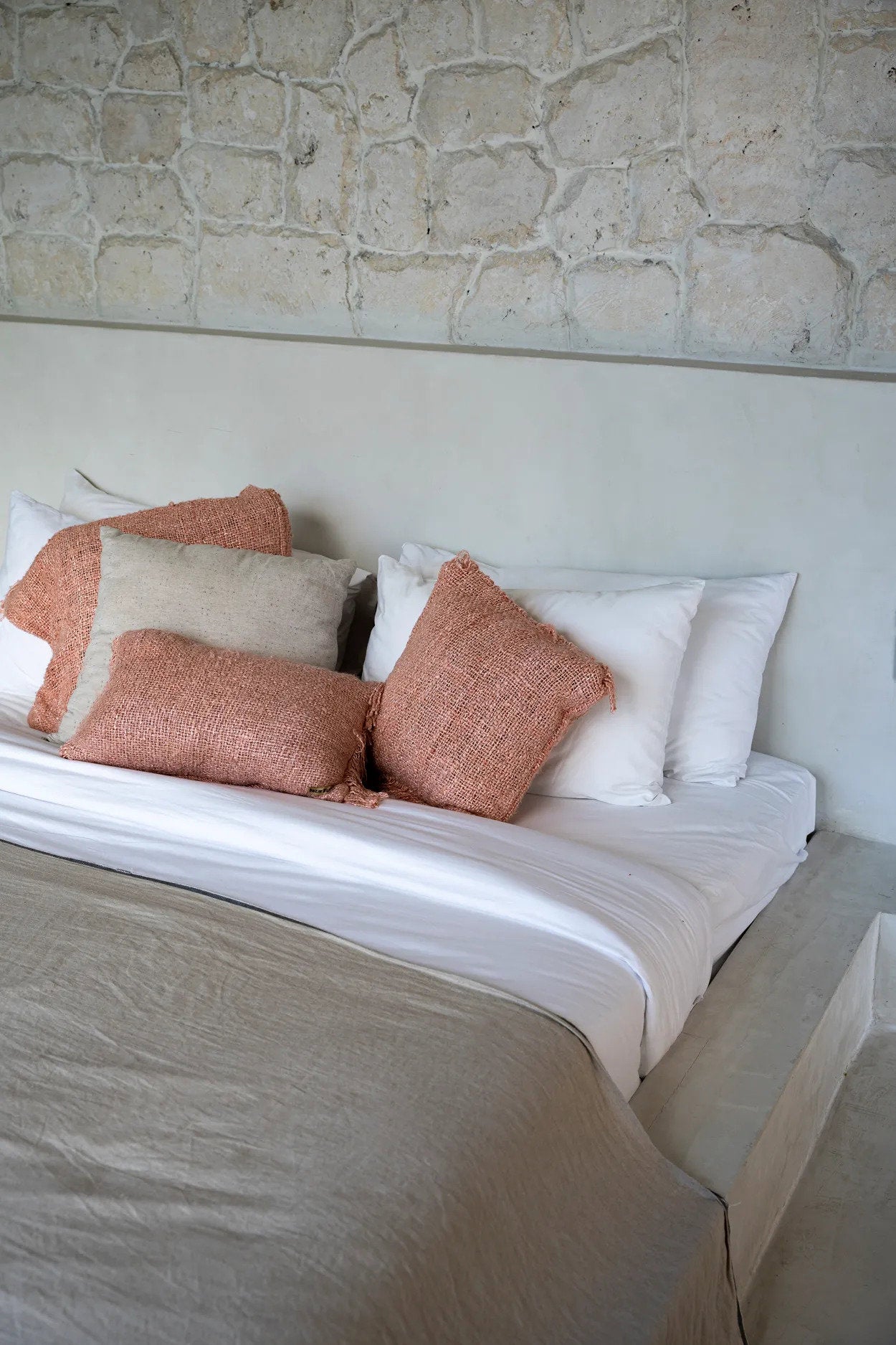The Oh My Gee Cushion Cover, Salmon Pink, 40x40 — 5