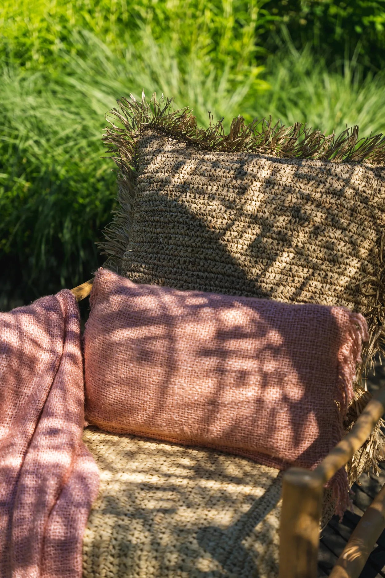 The Oh My Gee Cushion Cover, Salmon Pink, 30x50 — 2