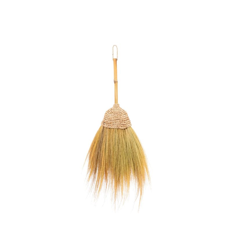 The Raffia Broom, Natural