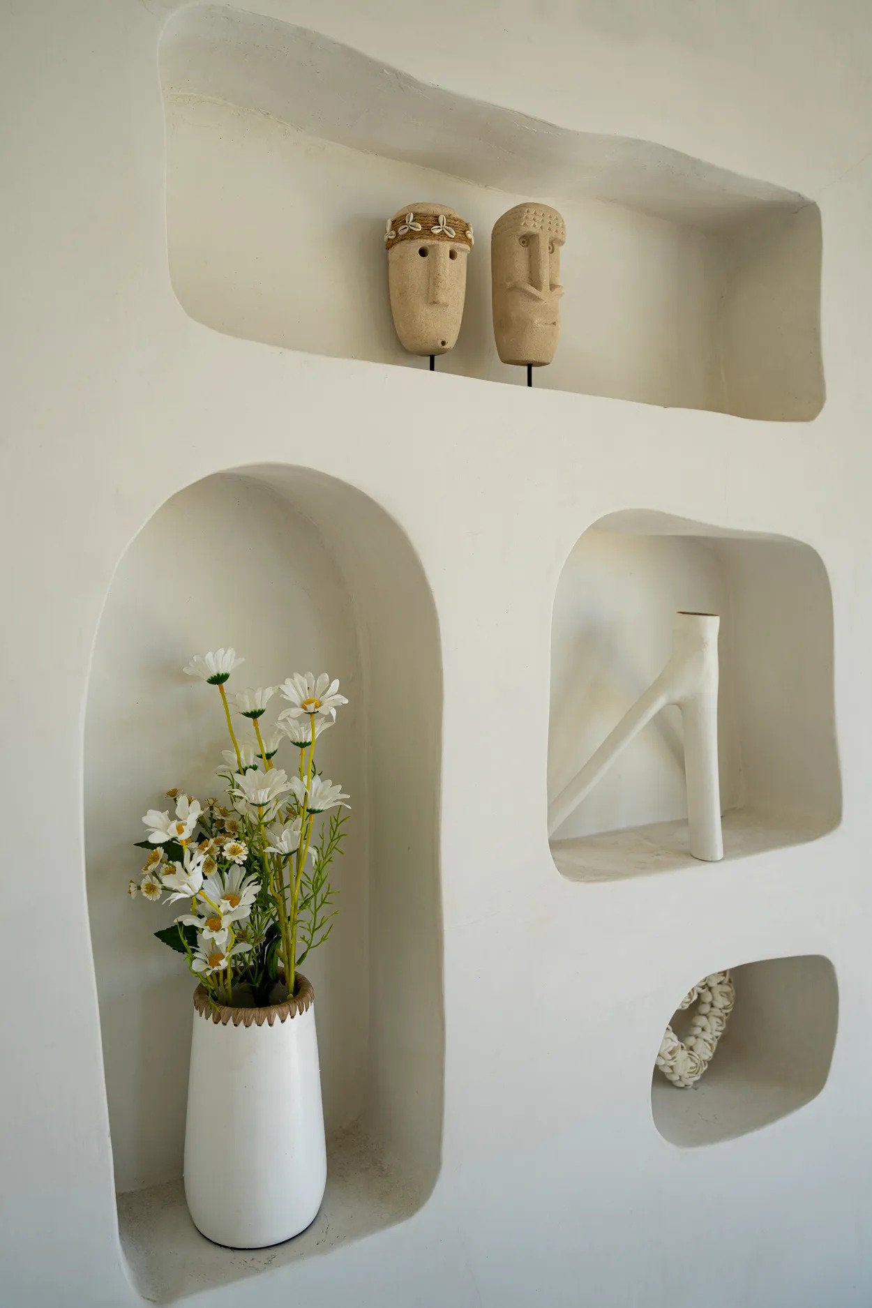 The Sumba Stone #21 on Stand — 3