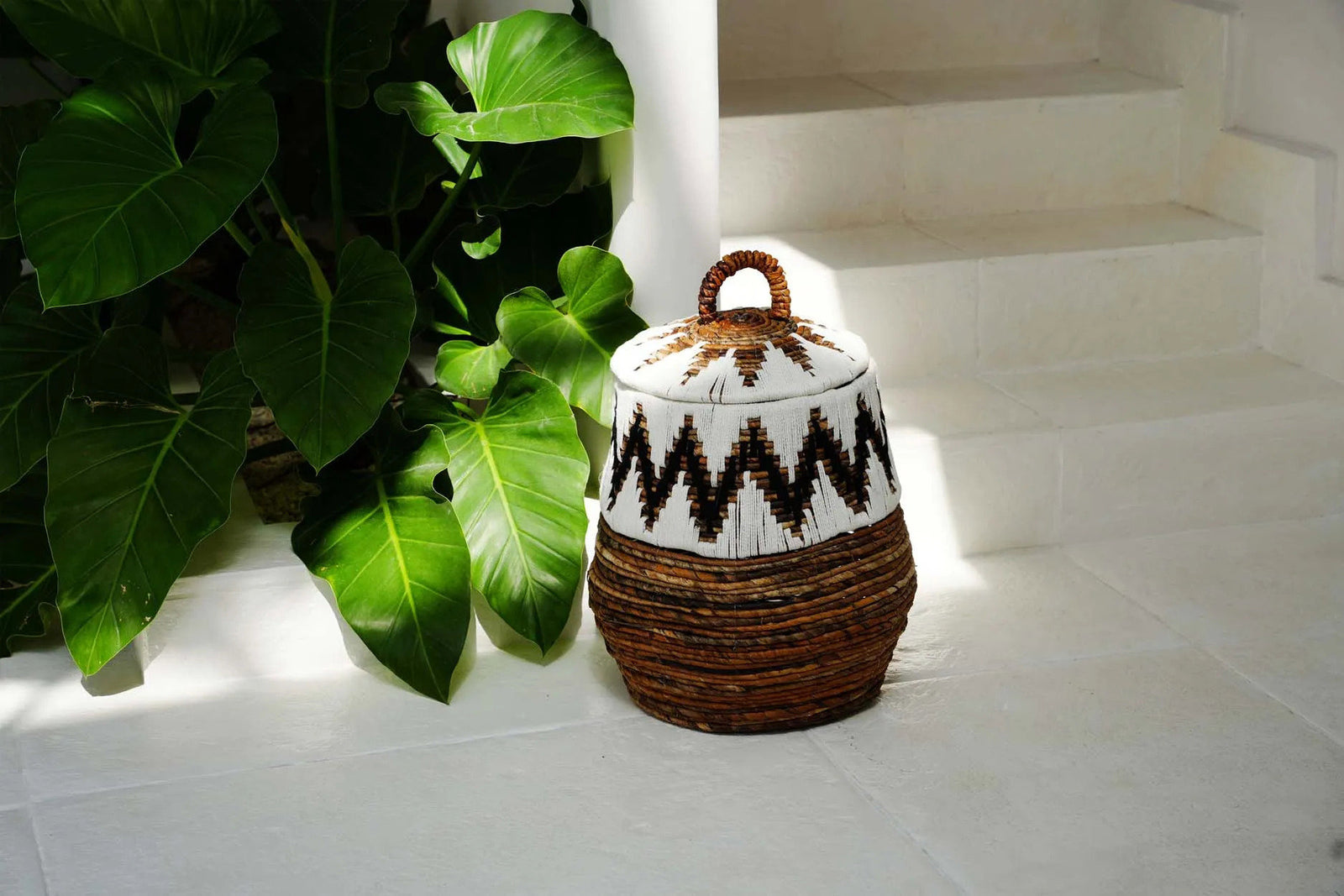The Little Bay Beach Basket, Natural White, S — 3
