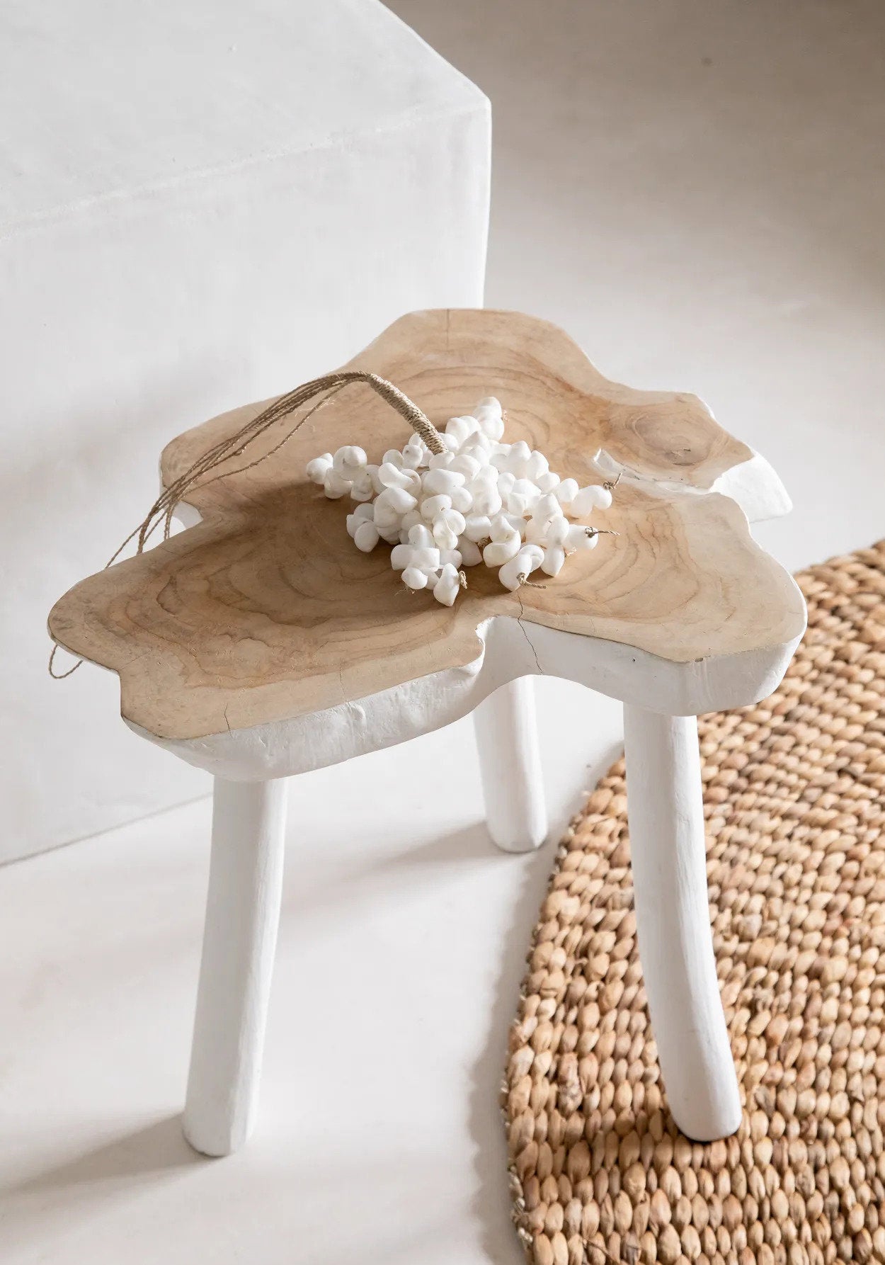 The Kai Tassel, White — 3